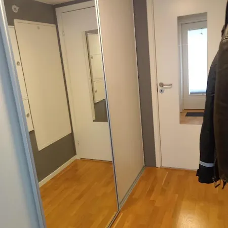 Center Apartment *